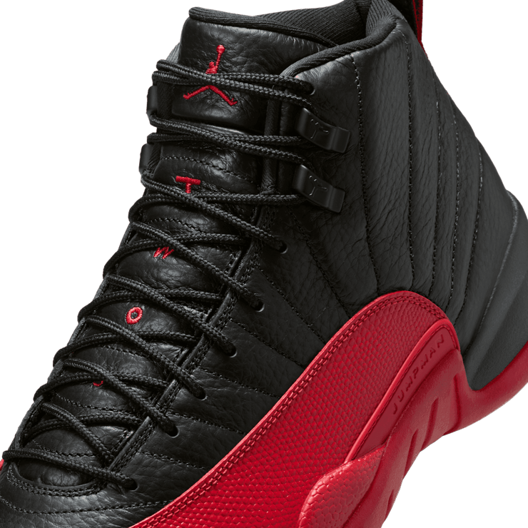 Air Jordan 12 Retro Flu Game (2025) Angle 4