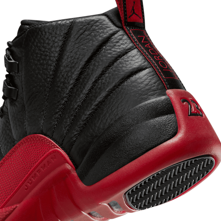 Air Jordan 12 Retro Flu Game (2025) Angle 5