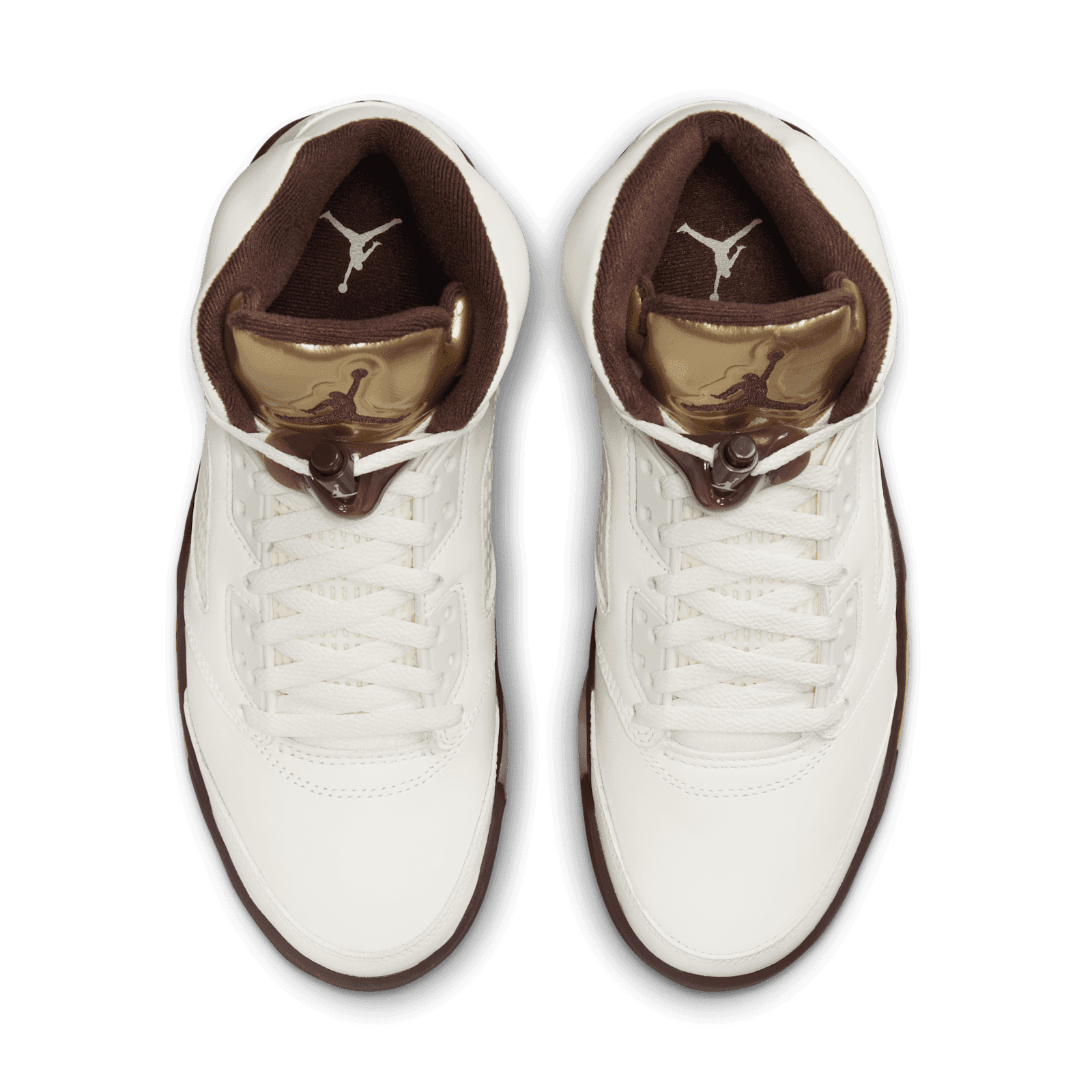 women wearing jordan 5