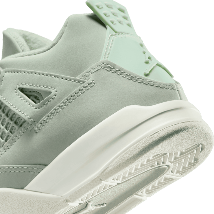Air Jordan 4 Retro Abundance (PS) Angle 5