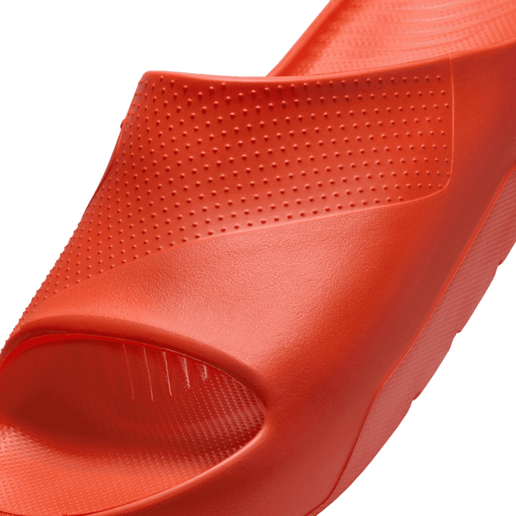 Jordan Post Slides Angle 3