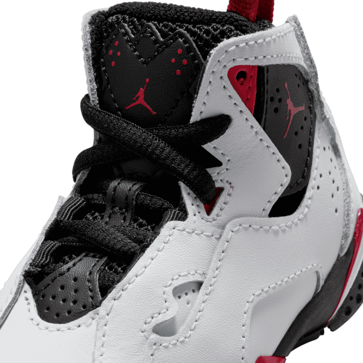 Jordan True Flight (TD) Angle 4
