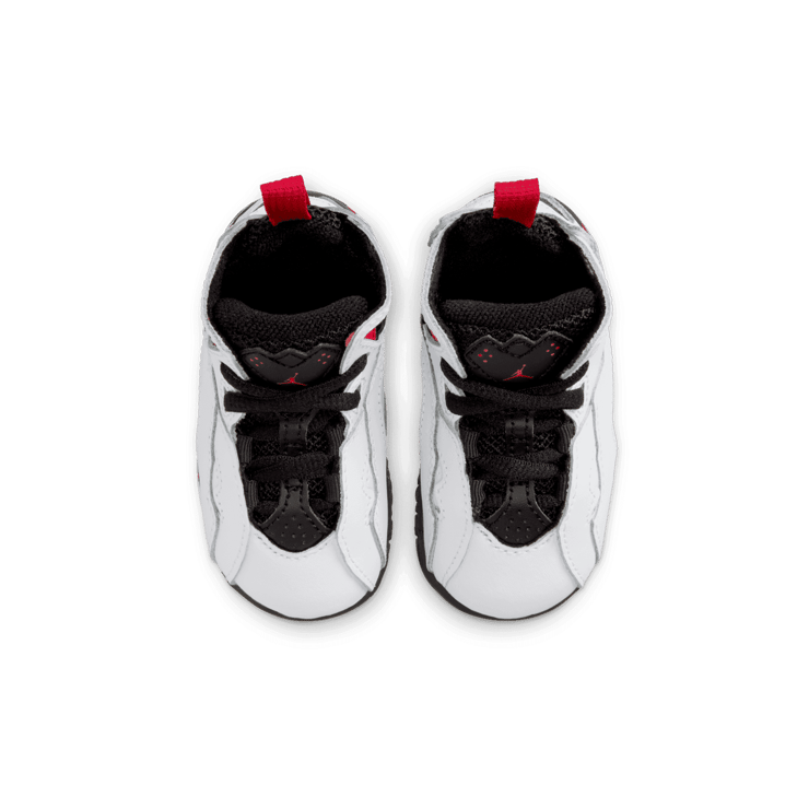 Jordan True Flight (TD) Angle 1