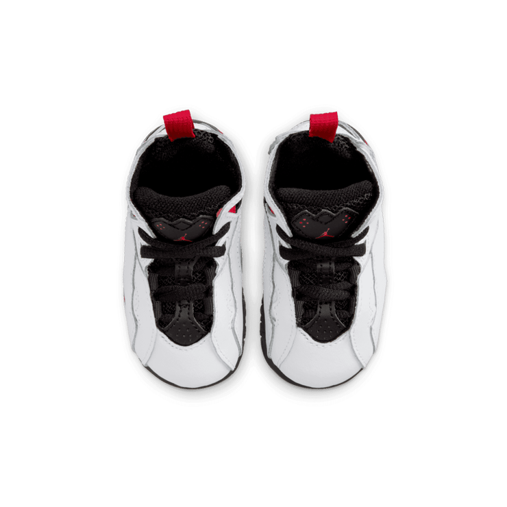 Jordan True Flight (TD) Angle 1