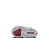 Jordan Spizike Low  'Team Red' (TD) Angle 0