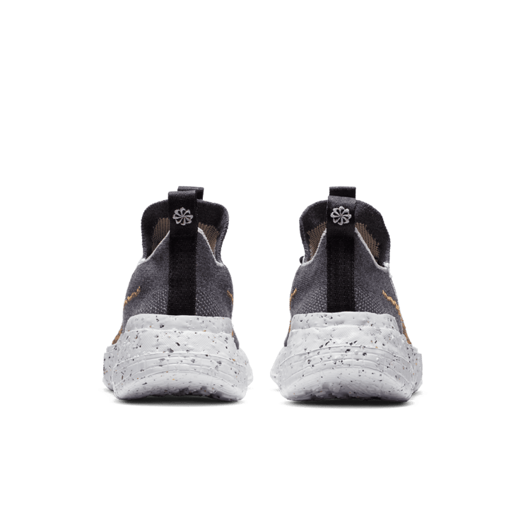 Nike Space Hippie 01 Black Wheat Angle 3