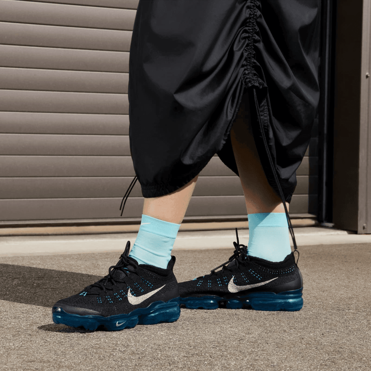 Nike Air VaporMax 2023 Flyknit Angle 0