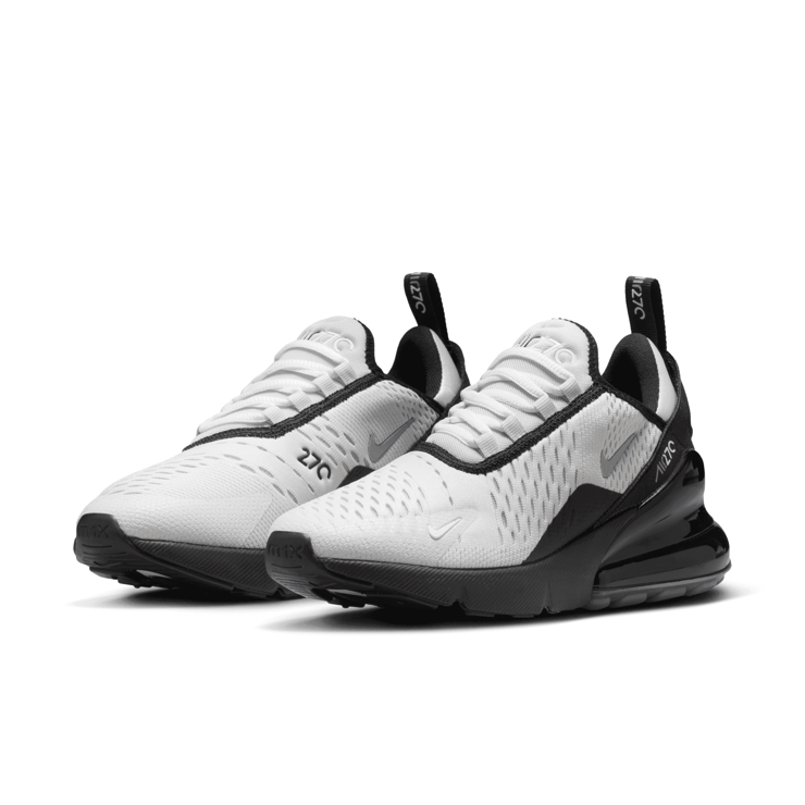Nike Air Max 270 SE (GS) Angle 3