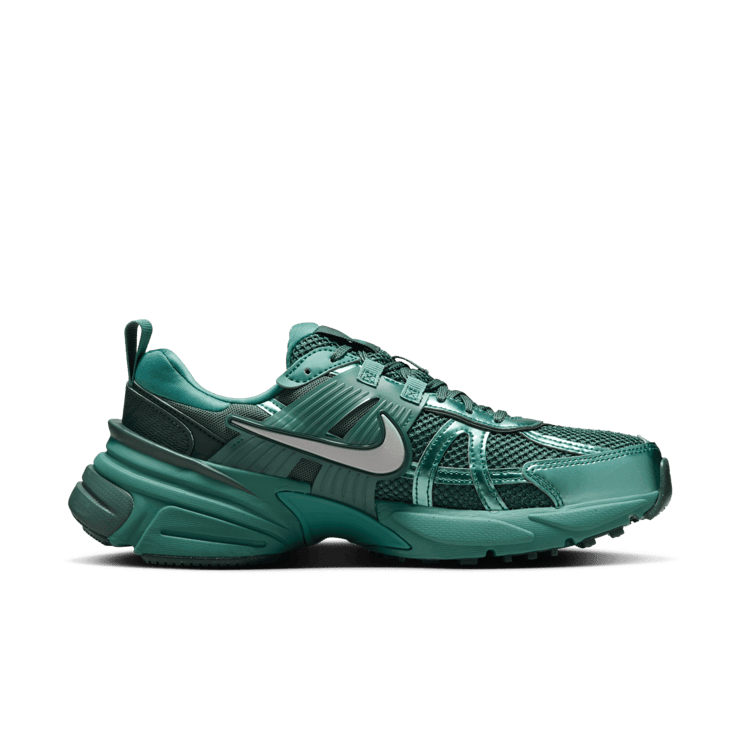Nike V2K Run Angle 1