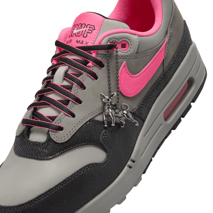 Nike Air Max 1 HUF Anthracite Pink Pow Angle 6