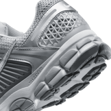 Nike Zoom Vomero 5 Cool Grey Angle 5