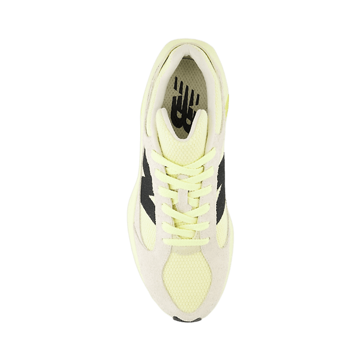 New Balance WRPD Runner Limelight Angle 1