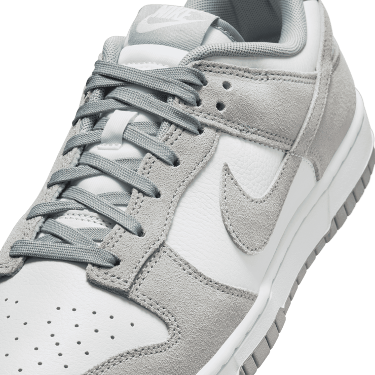 Nike Dunk Low SE Light Pumice Angle 4