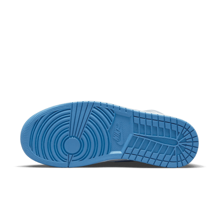 Air Jordan 1 Mid True Blue Angle 0