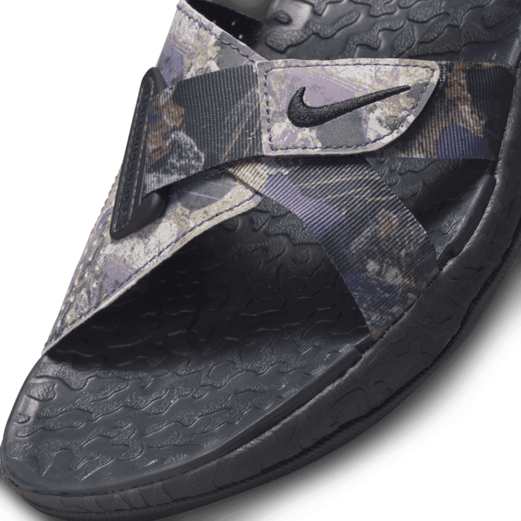 Nike ACG Air Deschutz SE Dark Driftwood Angle 2