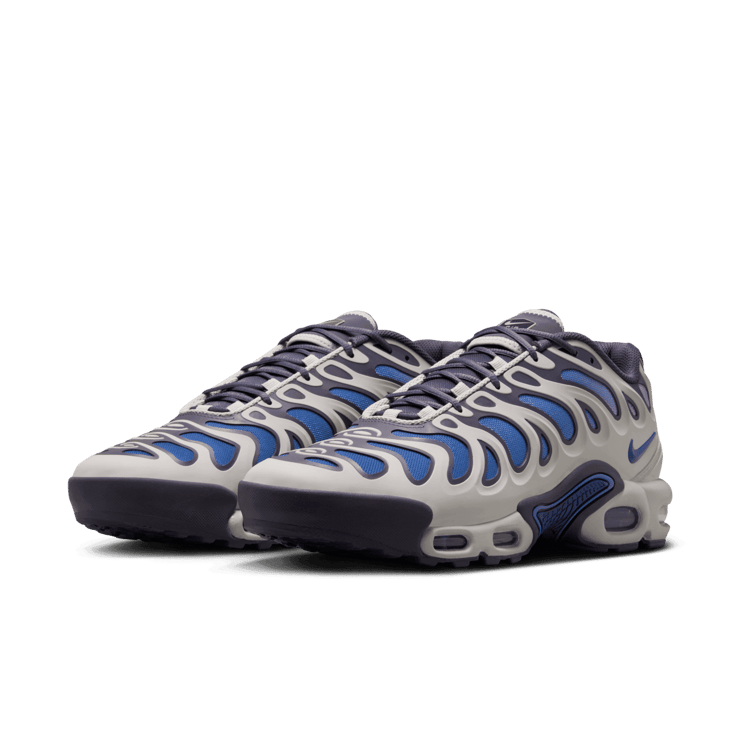 Nike Air Max Plus Drift Concord Angle 2