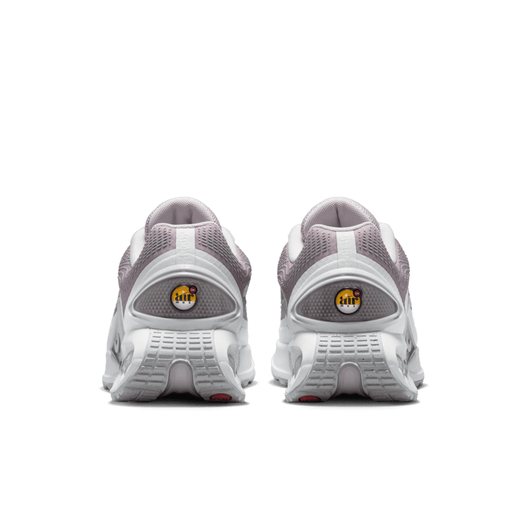 Nike Air Max DN Platinum Violet (W) Angle 4