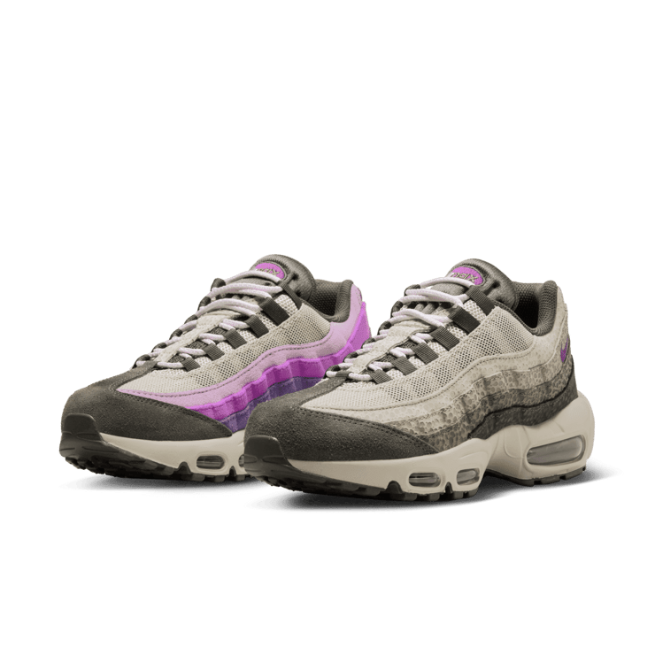 Nike Air Max 95 Viotech Anthracite (W) Angle 2