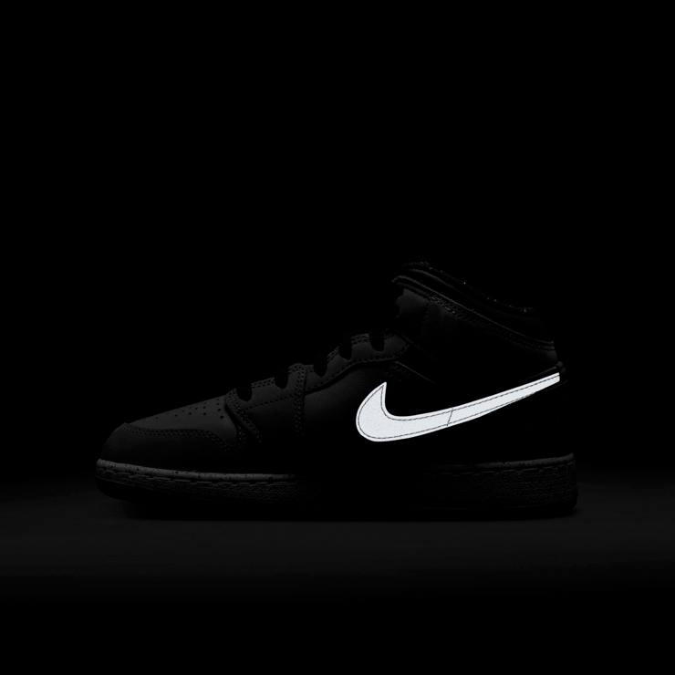 Air Jordan 1 Mid Wings NYC Subway (GS) Angle 8