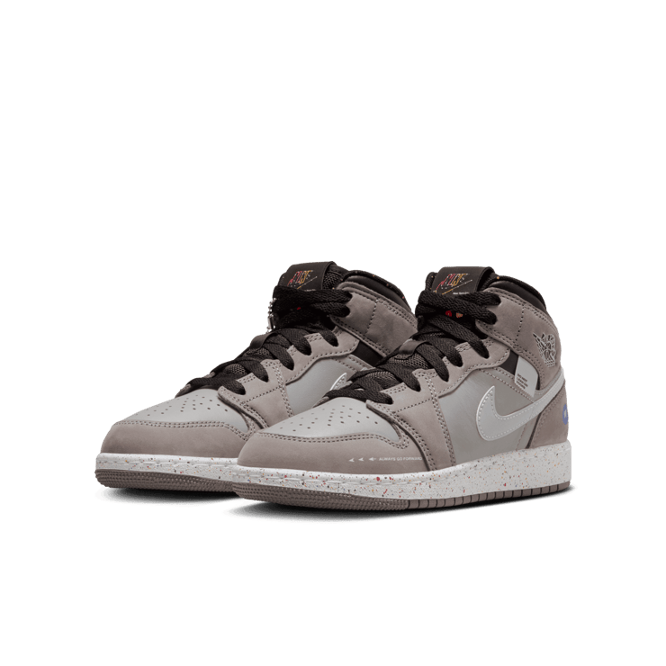 Air Jordan 1 Mid Wings NYC Subway (GS) Angle 2