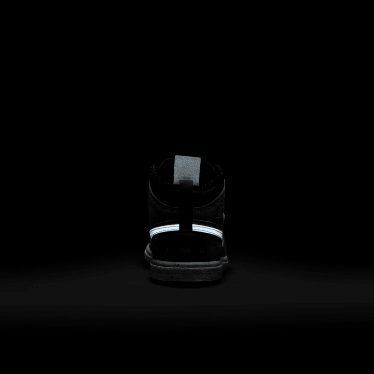 Air Jordan 1 Mid Wings NYC Subway (PS) Angle 7