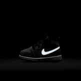 Air Jordan 1 Mid Wings NYC Subway (TD) Angle 7