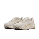 Nike Pegasus Plus White Sail (W) Angle 2