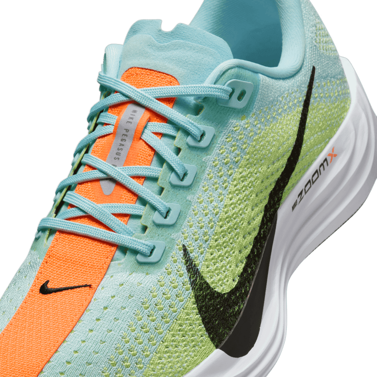 Nike Pegasus Plus Glacier Blue Life Lime (W) Angle 4