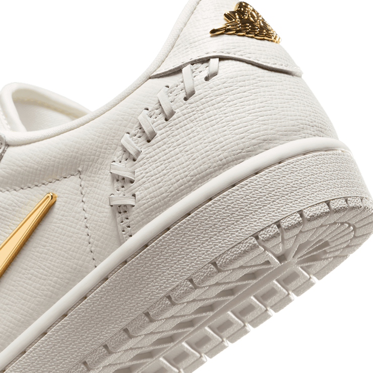 Air Jordan 1 MM Low Sail Metallic Gold (W) - FN5032-100 Air Jordan 1 MM Low Sail Metallic Gold (W) - FN5032-100