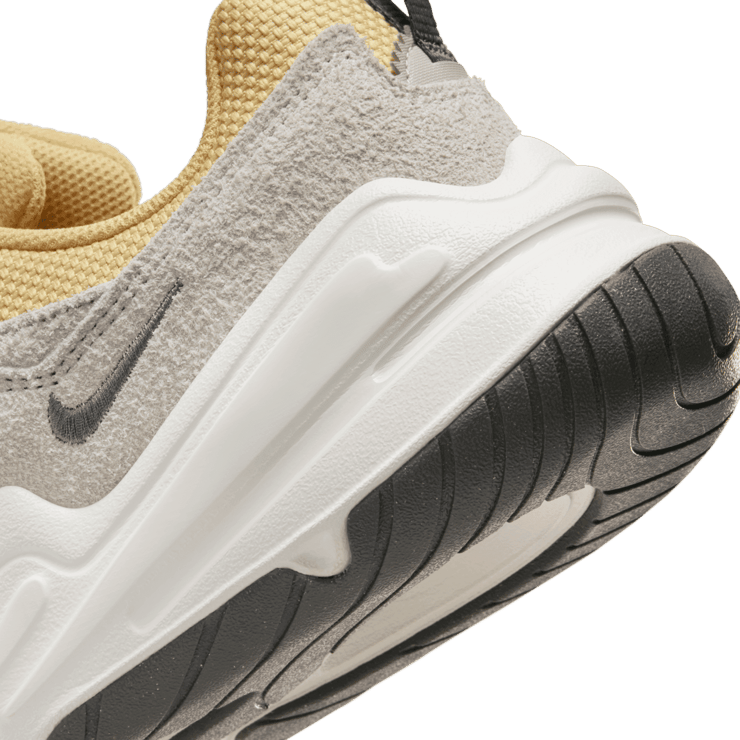 Nike Tech Hera 'Saturn Gold' Angle 6