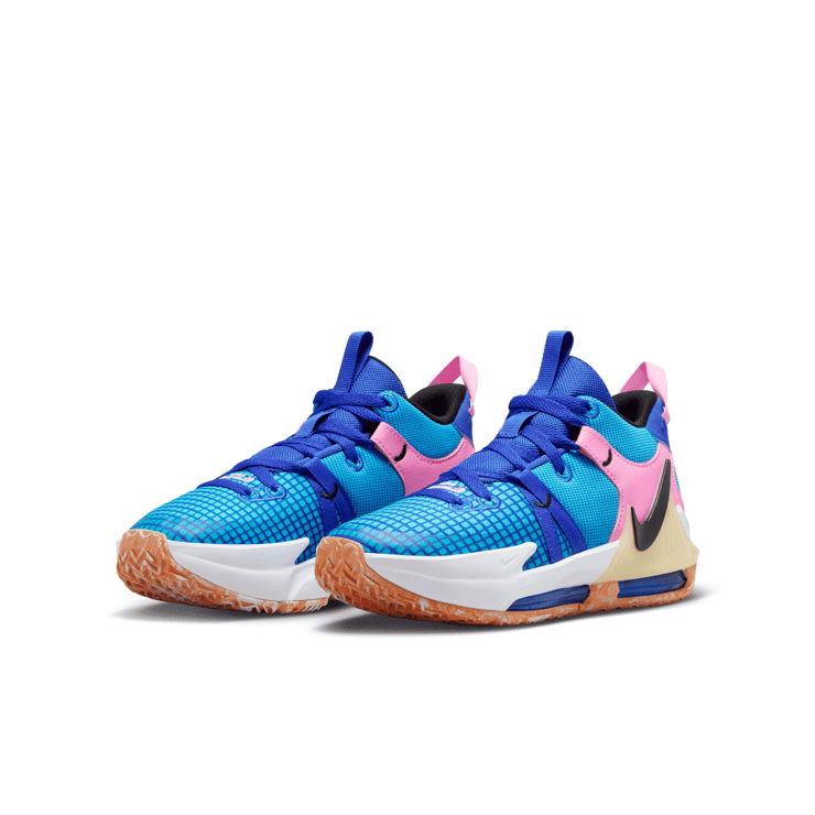 Nike LeBron Witness 7 Basketball (GS) Angle 3