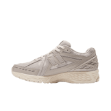New Balance 1906R Polka Dot Moonrock Angle 0