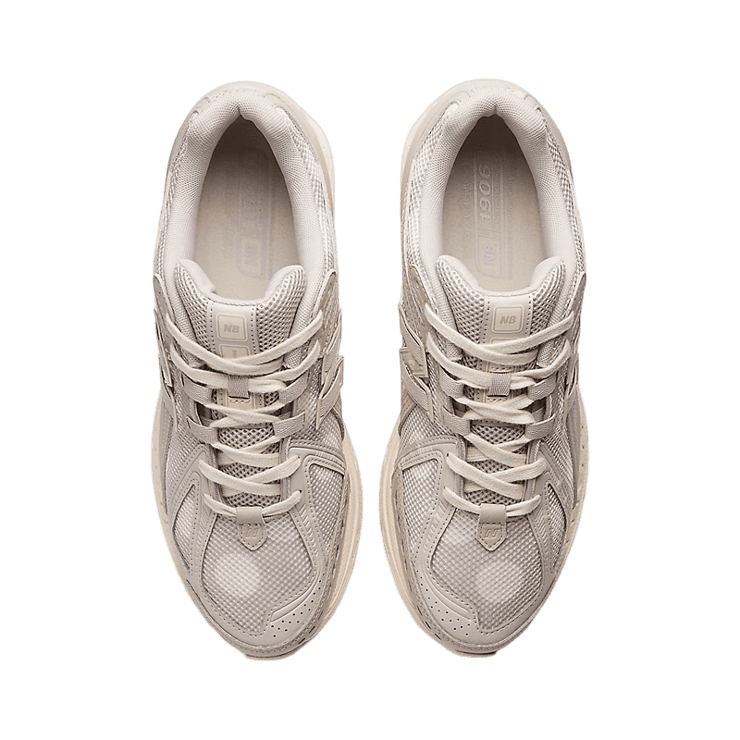 New Balance 1906R Polka Dot Moonrock Angle 1