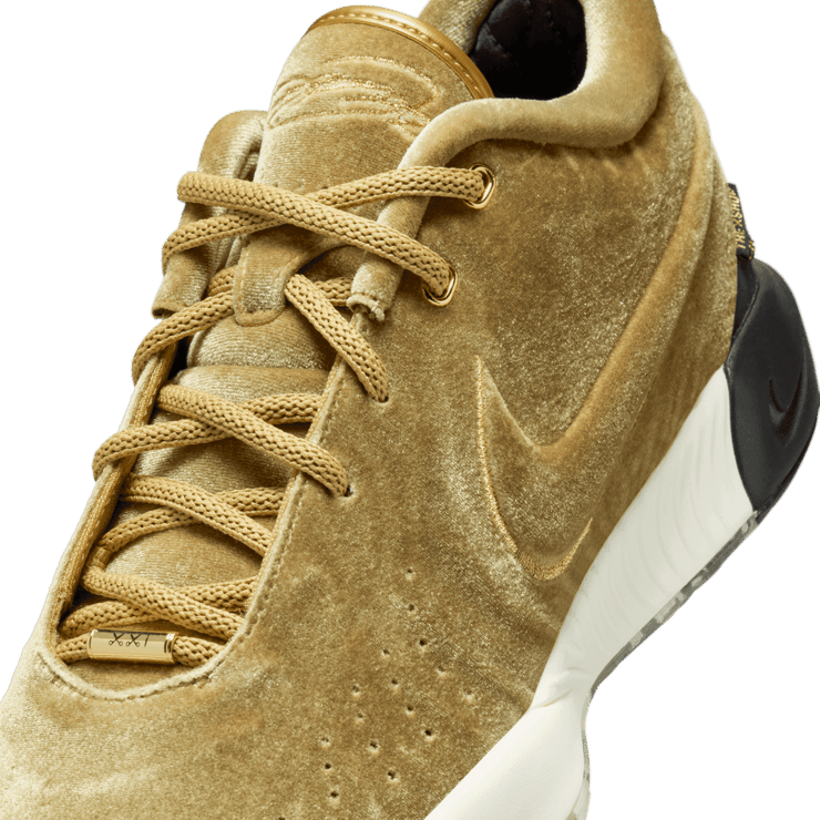 Nike LeBron 21 The Shop Nobility Angle 4