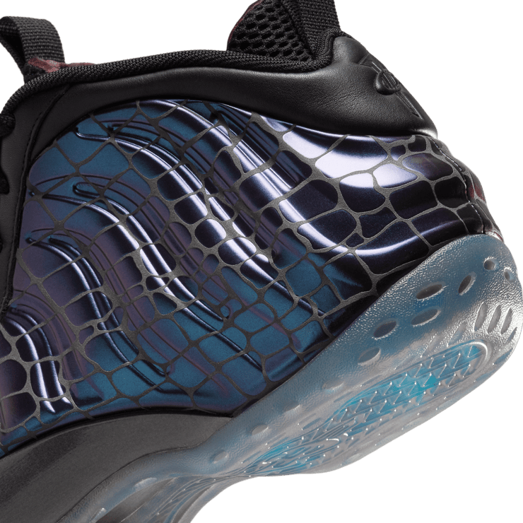 Nike Air Foamposite One Premium Tekken 8 Fist Angle 5
