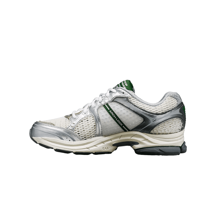 Saucony ProGrid Triumph 4 Minted NY Angle 1