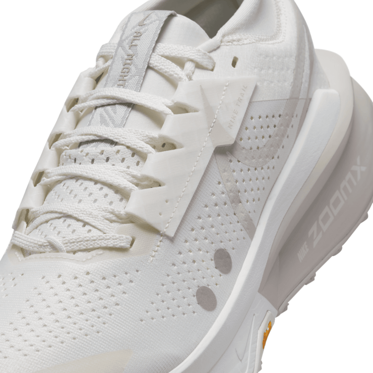 Nike Zegama 2 Trail Angle 5