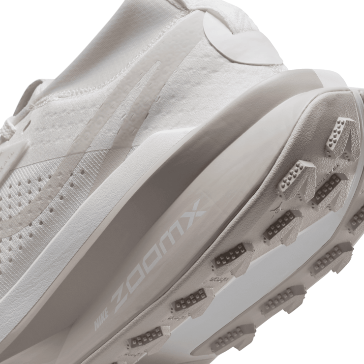 Nike Zegama 2 Trail Angle 6