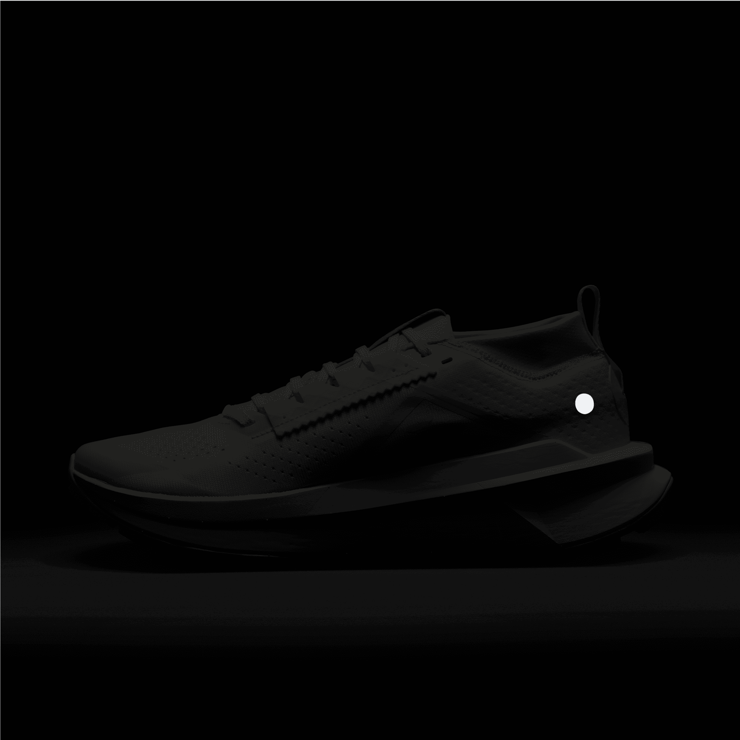 Nike Zegama 2 Trail Angle 9