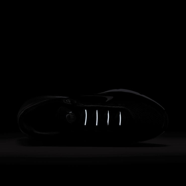 Nike Air Max Pulse 'Black Bright Crimson' Angle 8