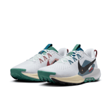 Nike Pegasus Trail 5 Trail Angle 3