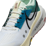 Nike Zegama 2 Trail Angle 4