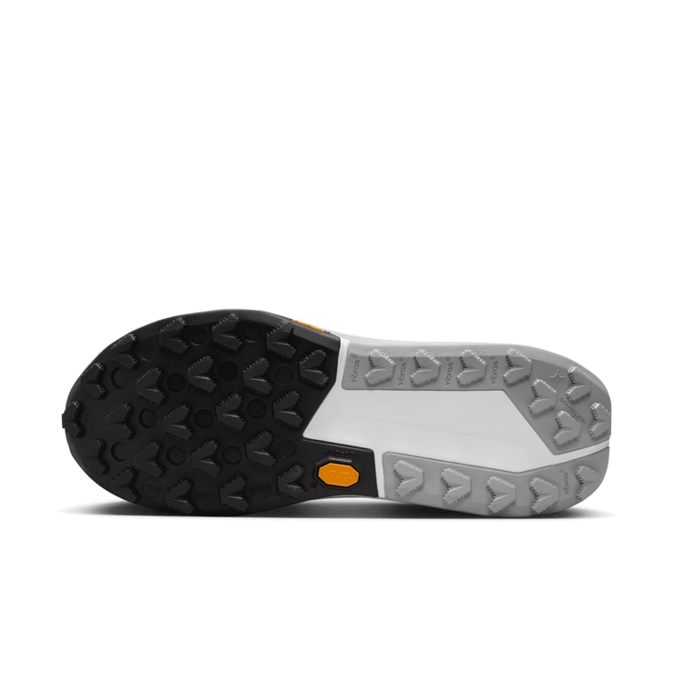 Nike Zegama 2 Trail Angle 1