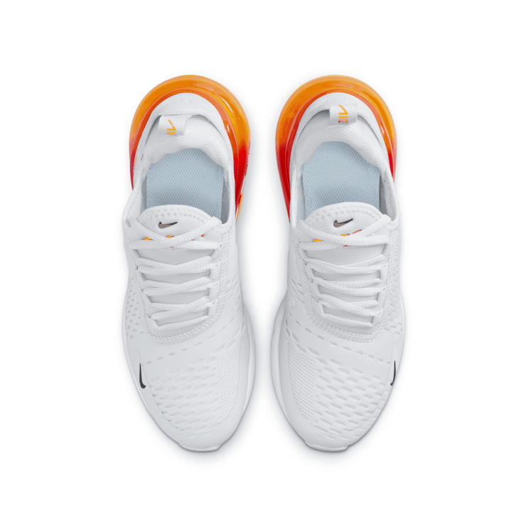 Nike Air Max 270 (GS) Angle 2