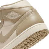 Air Jordan 1 Mid 'Legend Brown' Angle 6