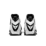 Jordan True Flight Angle 4