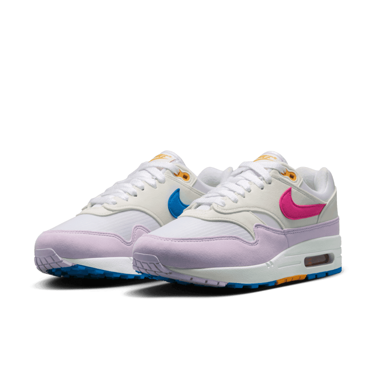 Nike Air Max 1 'Alchemy Pink Lilac Bloom' (W) Angle 3