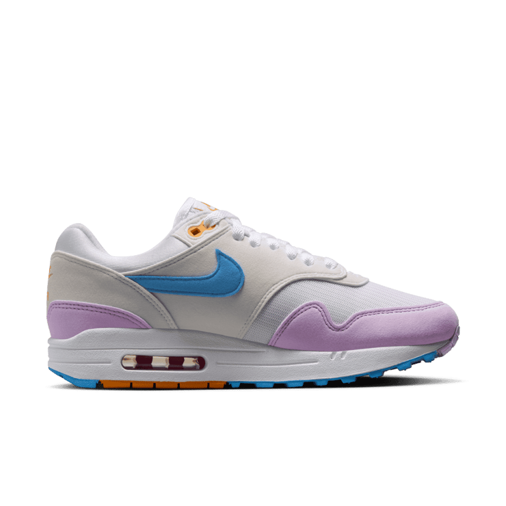 Nike Air Max 1 'Alchemy Pink Lilac Bloom' (W) Angle 1