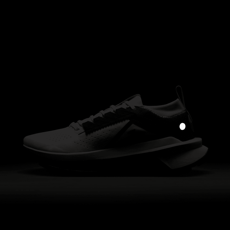 Nike Zegama 2 Trail Angle 8