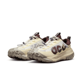 Nike ACG Mountain Fly 2 Low 'Sail Earth' Angle 2